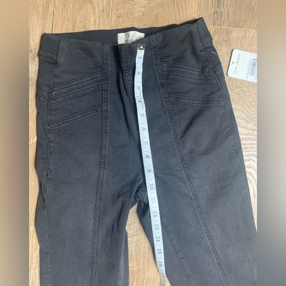 Free People Feel Alright Pull On Denim Black High Waisted Stretch NWT- SZ 26 - Picture 7 of 8